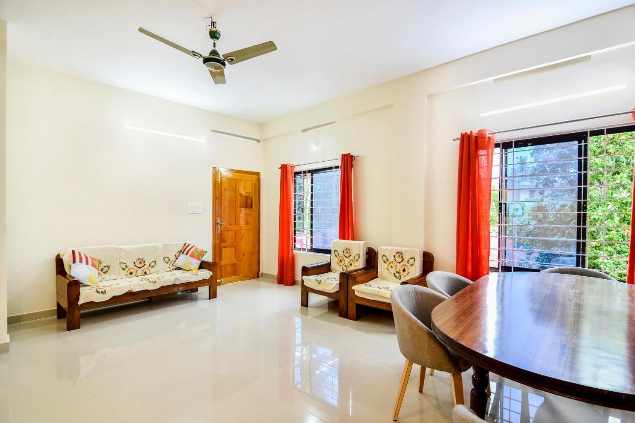 Oyo Home 81801 Akash Villa Trippapur Exterior photo