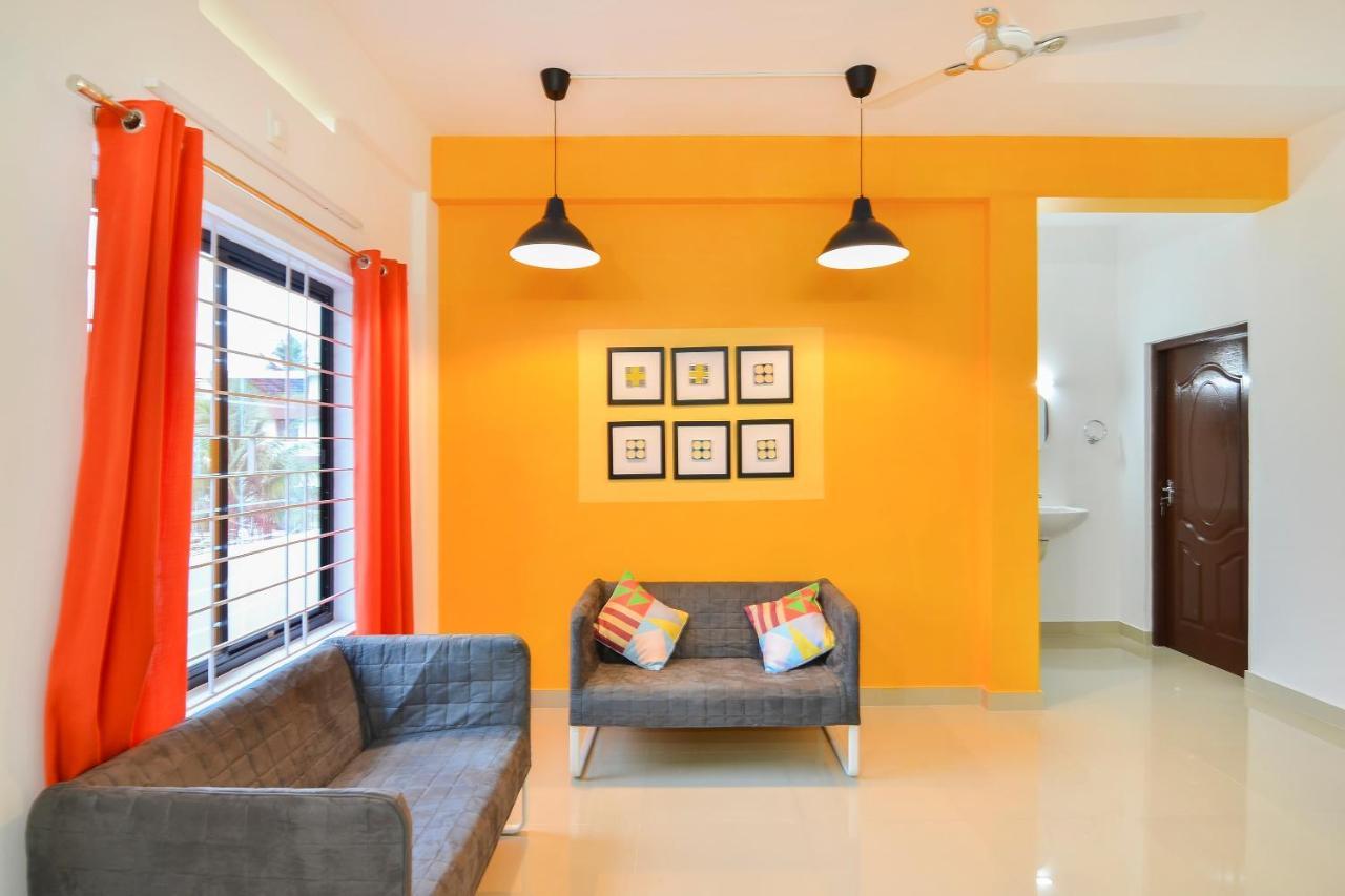 Oyo Home 81801 Akash Villa Trippapur Exterior photo